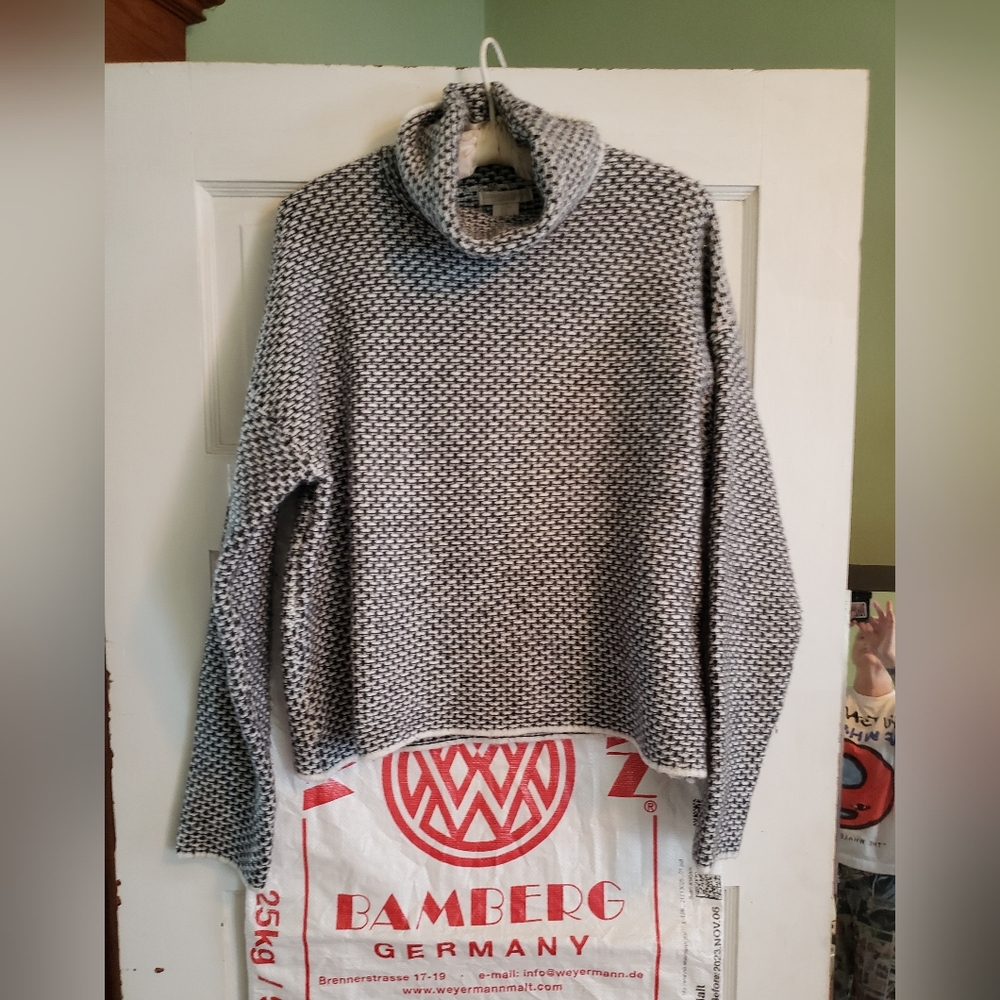 Christian Siriano New York Sweater